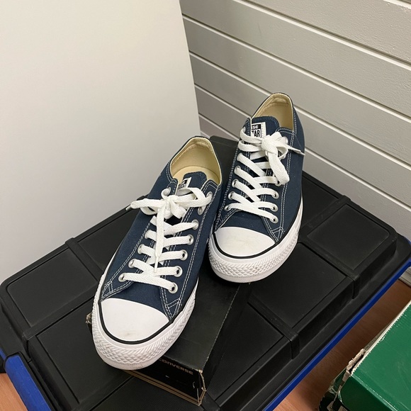 Converse Other - Blue Converse All Star OX Navy size 8.5